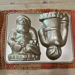 Santa Claus Cake Pan Nordic Ware